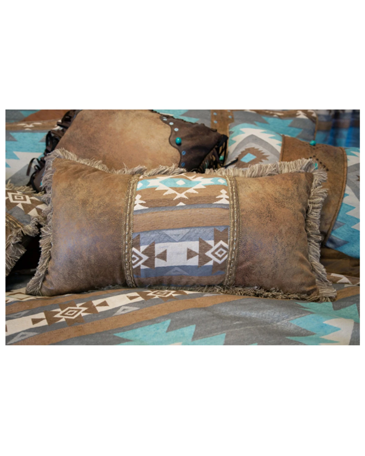 Carstens Home Mesa Daybreak Bedding Set - King 3 Carstens Home Mesa Daybreak Bedding Set - King - Image 3