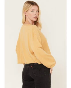 Cleo + Wolf Women's Find Your Wild Graphic Cropped Sweatshirt -Western Cowboy Clothing 2000380775 103 P4